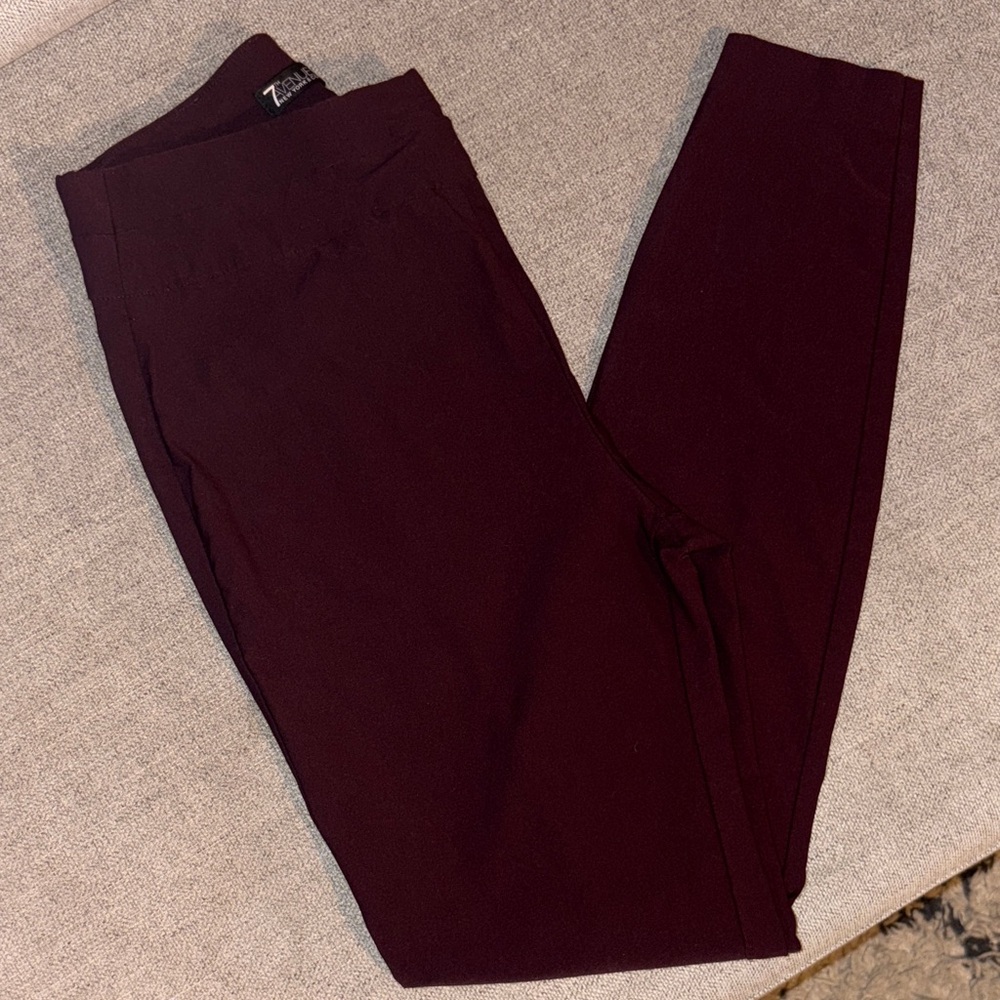 New York & Company Burgundy pull on dress pants